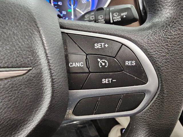 2017 Chrysler Pacifica Touring