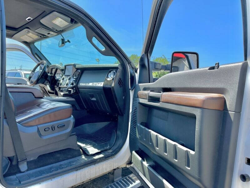 2016 Ford F-250 Super Duty  - $23,995