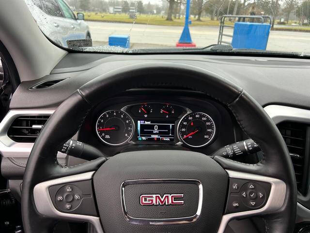 2018 GMC Acadia SLE-2