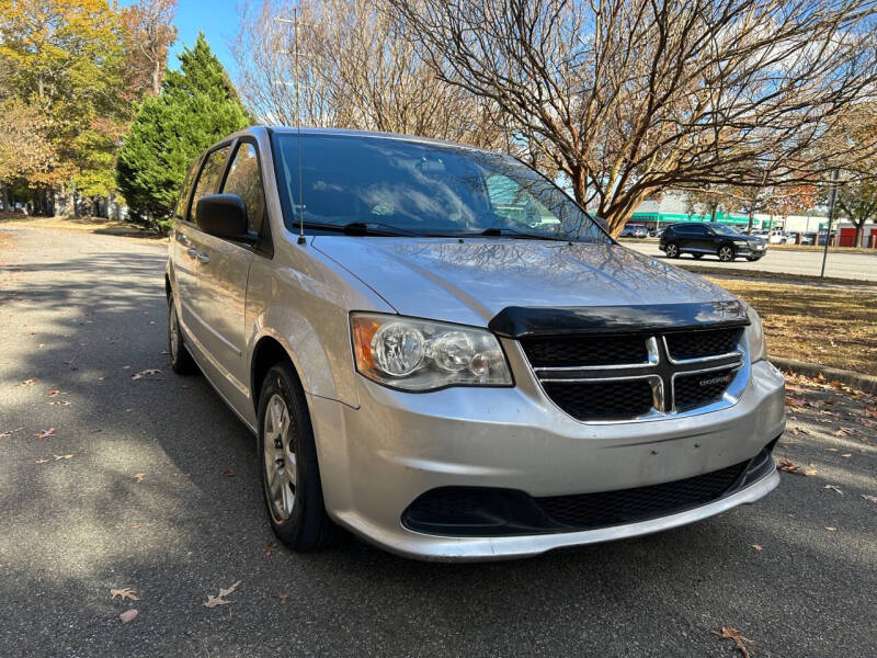 2012 Dodge Grand Caravan SE photo 9