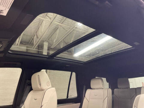 2025 Cadillac Escalade Sport