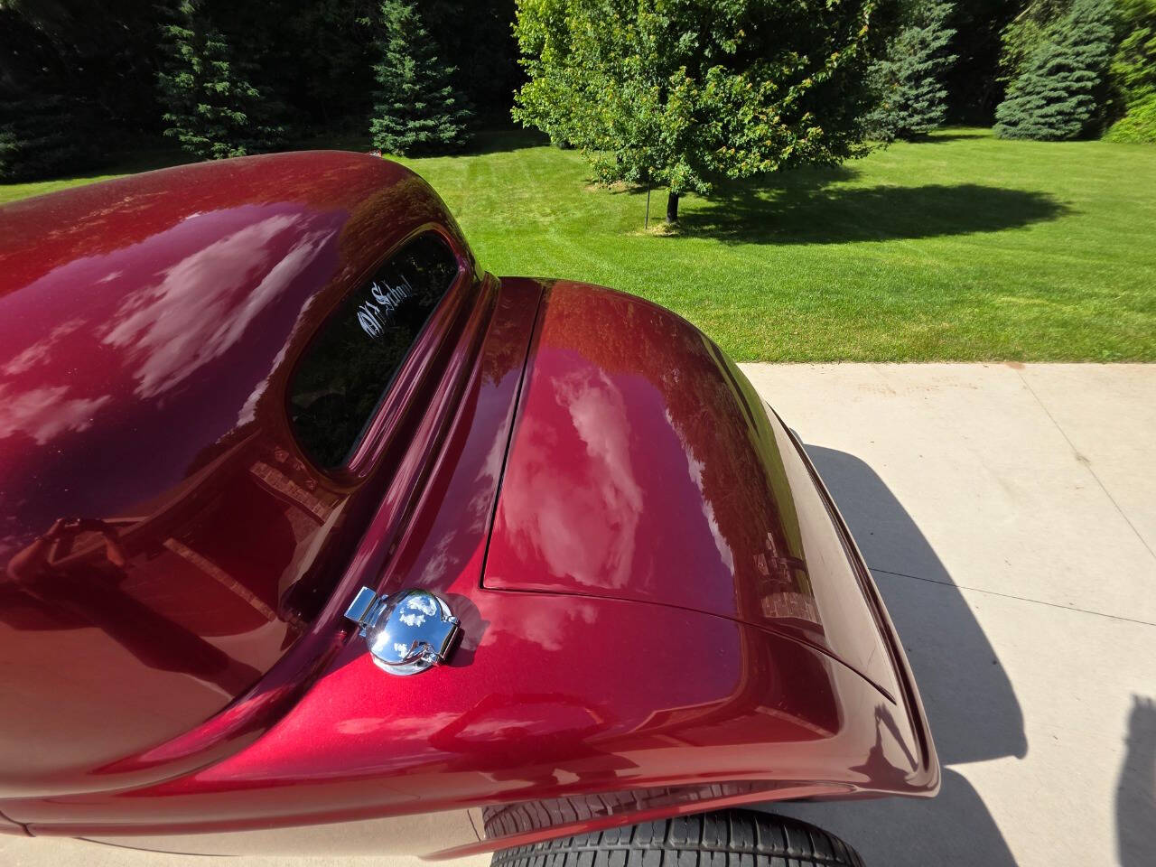 1933 Ford Coupe 81