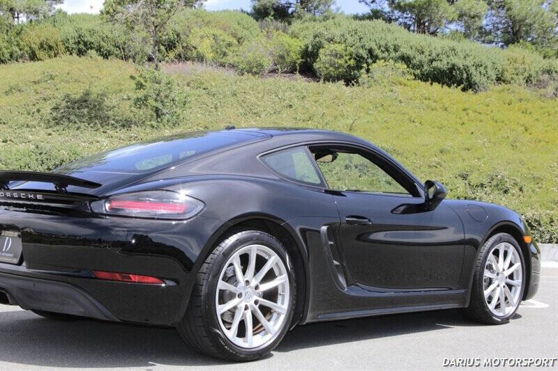 2019 Porsche 718 Cayman