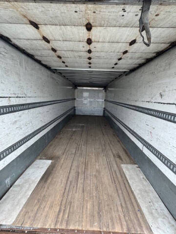 2017 Freightliner M2 106