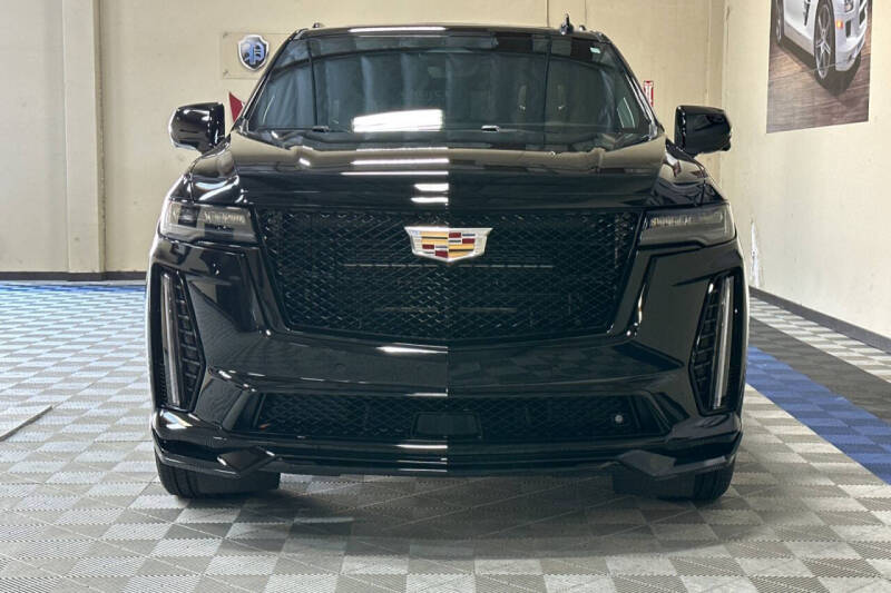 2023 Cadillac Escalade-V