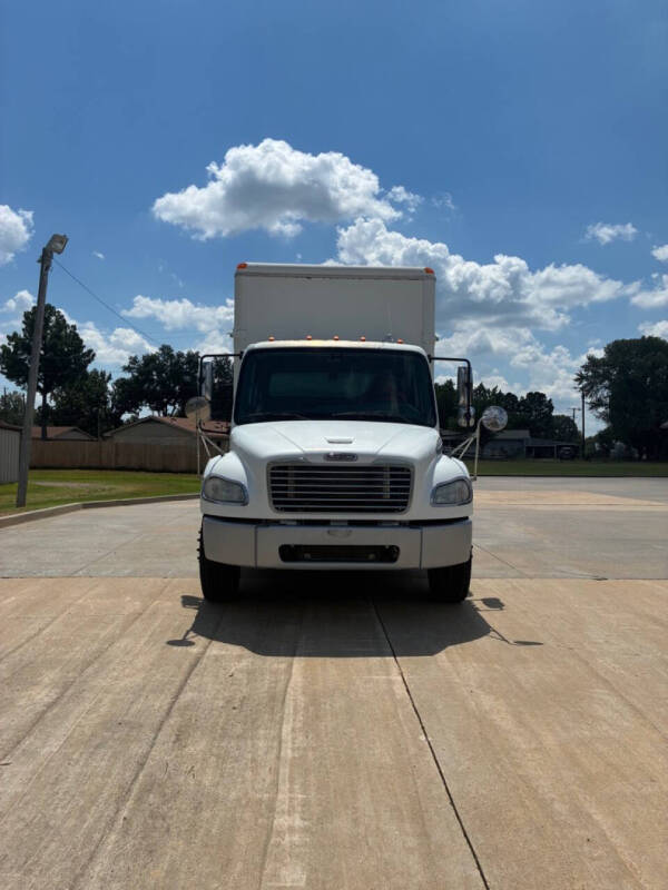 2007 Freightliner M2 106