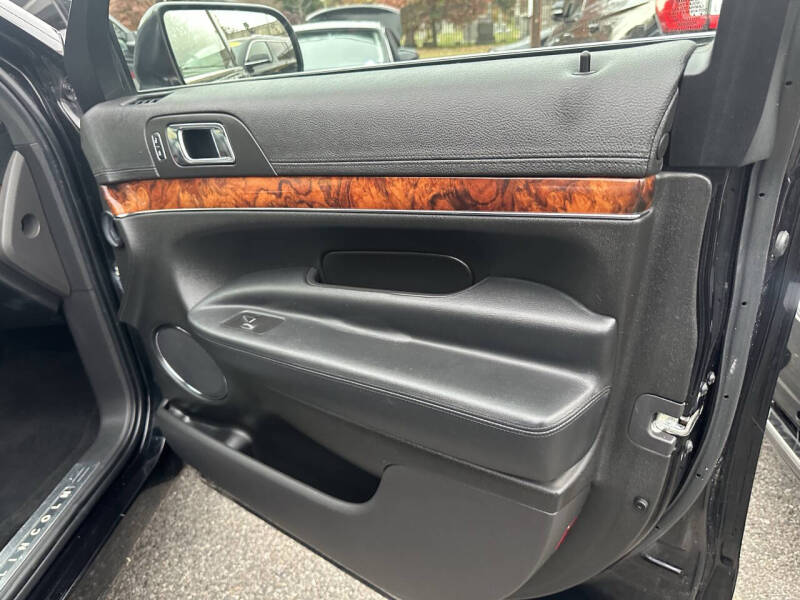 2019 Lincoln MKT Town Car Livery Fleet