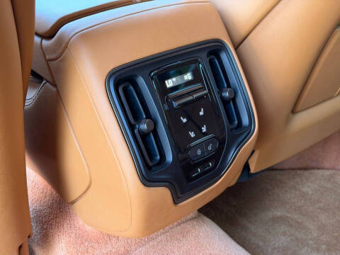 2023 Aston Martin DBX 707