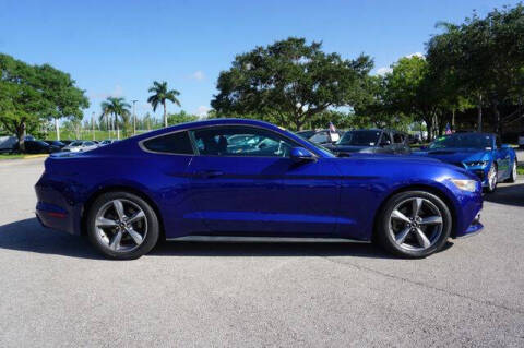 2016 Ford Mustang V6
