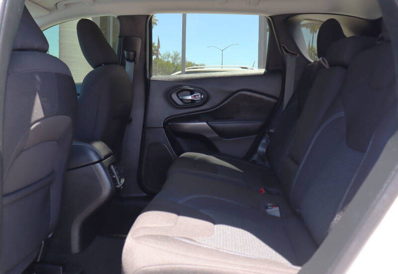 2020 Jeep Cherokee Latitude