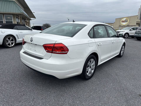 2013 Volkswagen Passat S