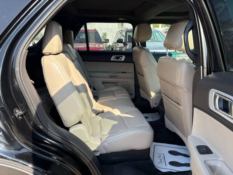 2012 Ford Explorer XLT