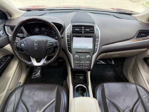 2017 Lincoln MKC Reserve