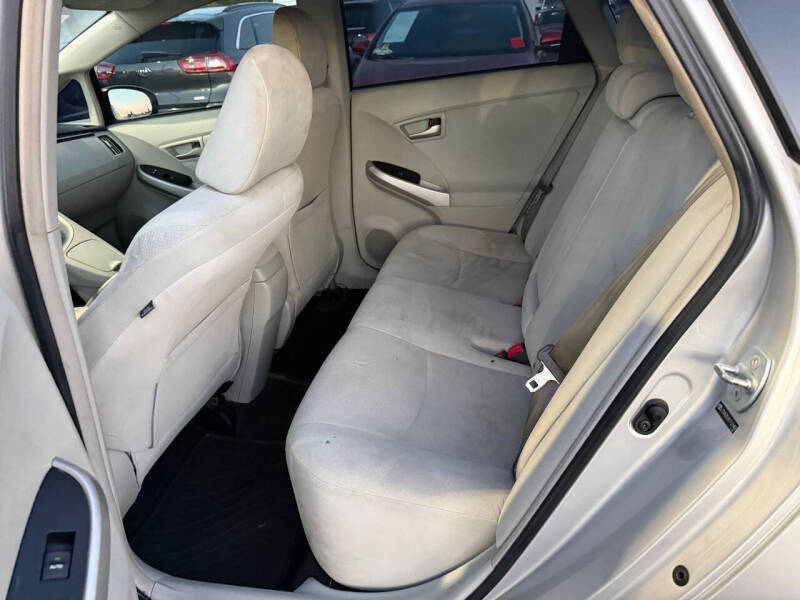 2012 Toyota Prius Two