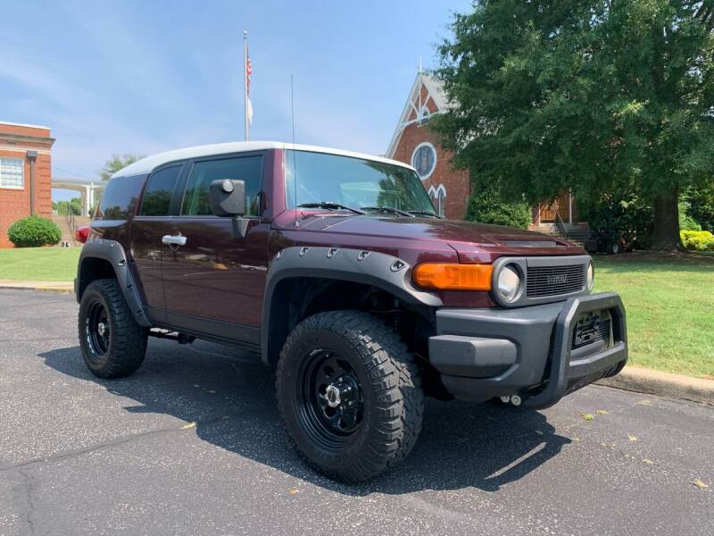 2007 Toyota FJ Cruiser for sale at Automax of Eden in Eden NC