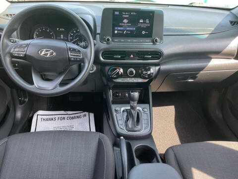 2022 Hyundai Kona SEL