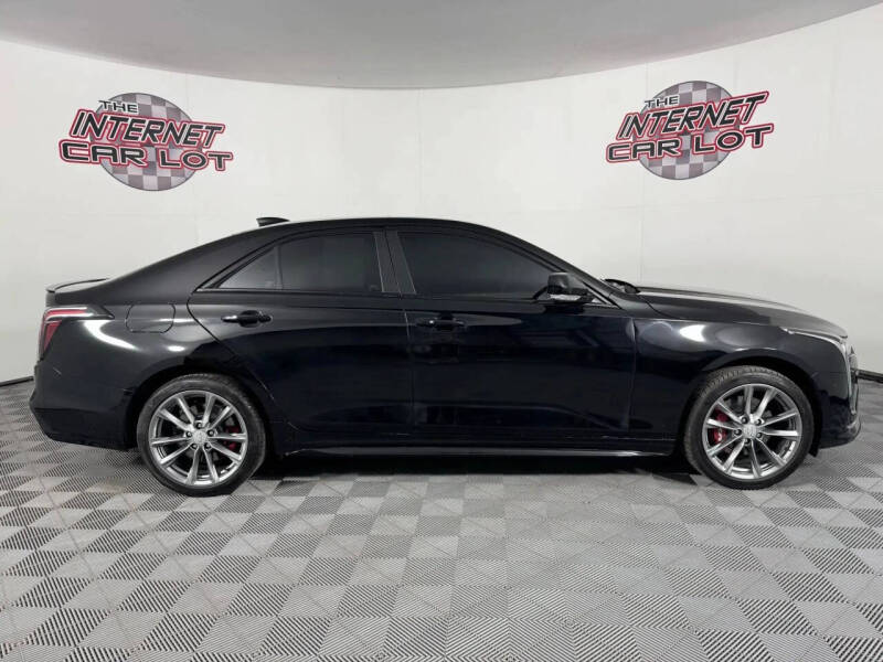 2025 Cadillac CT4 Sport