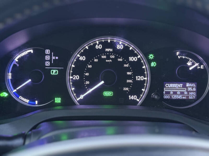 2013 Lexus CT 200h