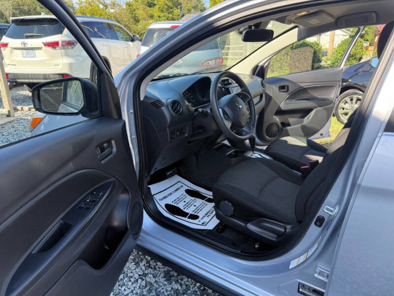 2024 Mitsubishi Mirage ES