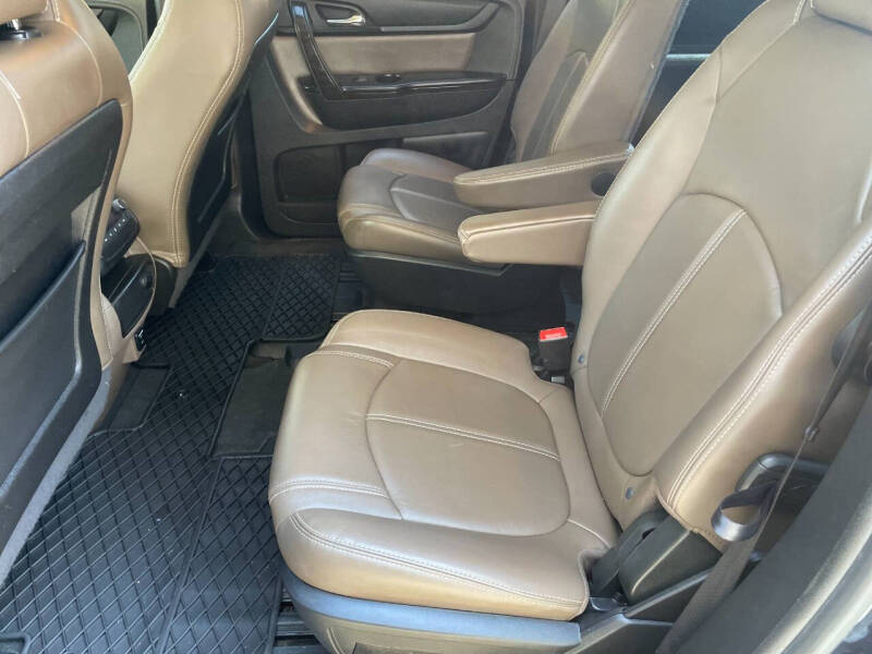 2016 GMC Acadia SLT-1