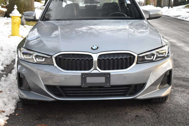 2024 BMW 3 Series 330i xDrive