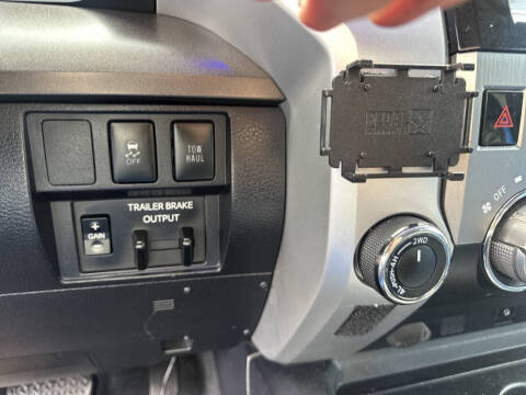 2018 Toyota Tundra SR5