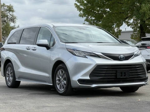 2021 Toyota Sienna LE 8-Passenger