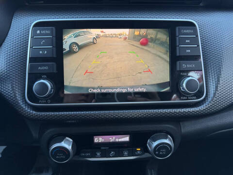 2020 Nissan Kicks SV