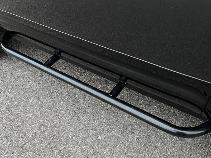 2022 Land Rover Defender 90 X-Dynamic SE