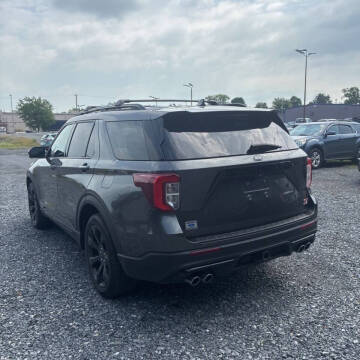 2020 Ford Explorer ST