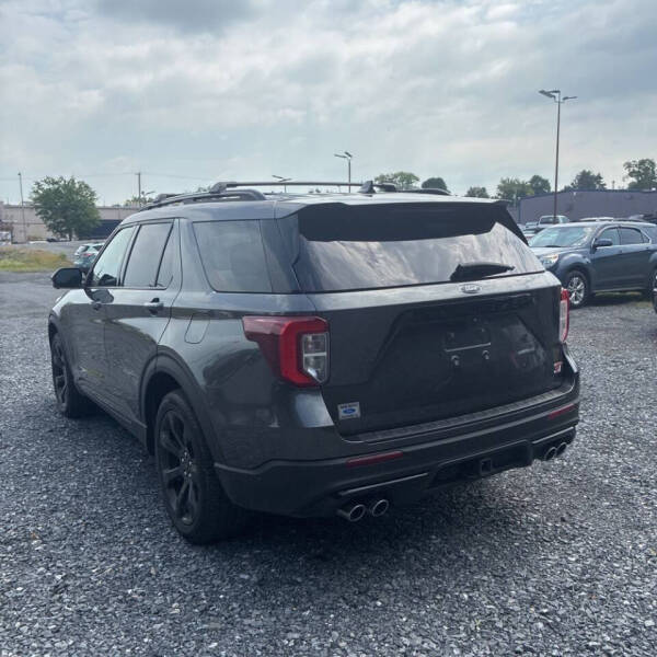 2020 Ford Explorer ST