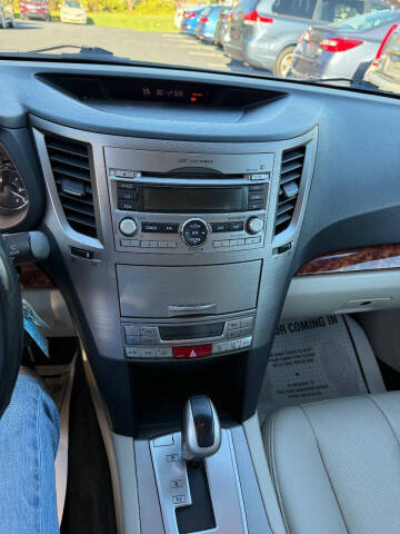 2010 Subaru Outback 2.5i Limited