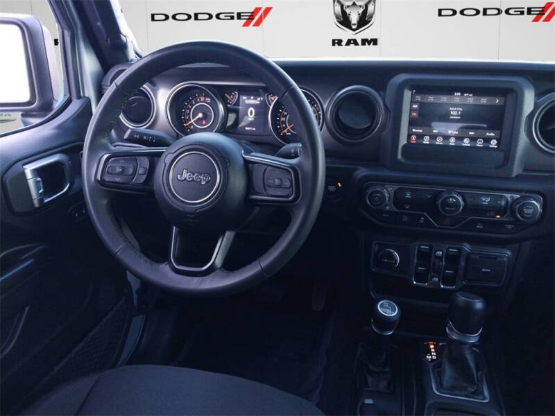 2023 Jeep Gladiator Sport S