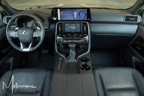 2024 Lexus LX 600 Luxury