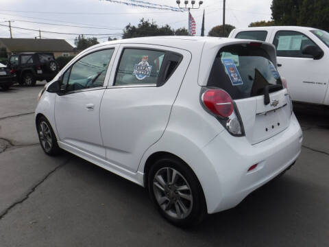 2014 Chevrolet Spark EV 2LT