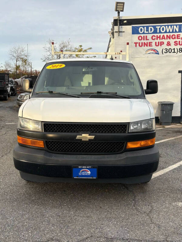 2019 Chevrolet Express 2500