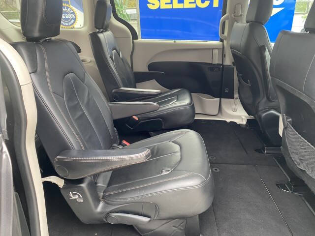 2017 Chrysler Pacifica