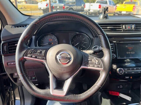 2021 Nissan Rogue Sport SV