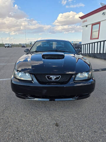 2004 Ford Mustang GT Deluxe