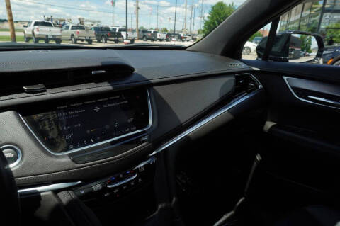 2024 Cadillac XT6 Luxury