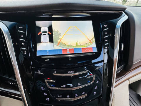 2017 Cadillac Escalade Premium Luxury