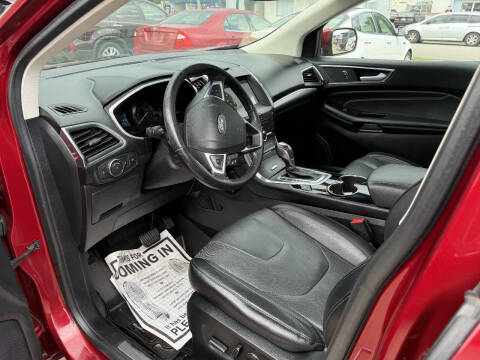 2018 Ford Edge Titanium