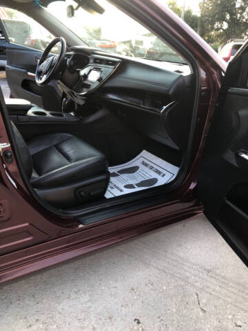 2017 Toyota Avalon XLE