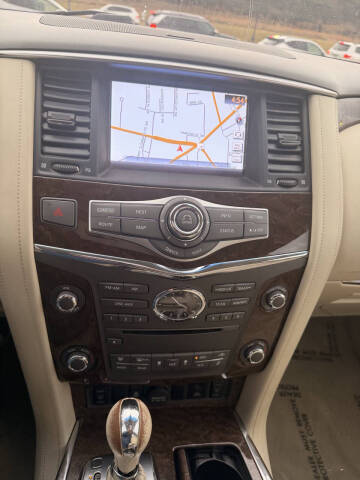 2016 Infiniti QX80