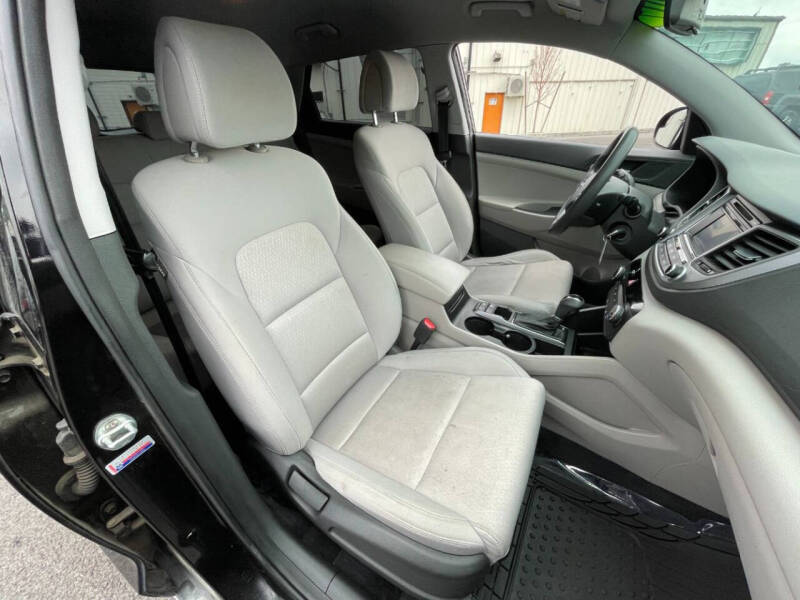 2017 Hyundai Tucson SE