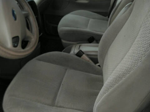 2002 Ford Windstar SE