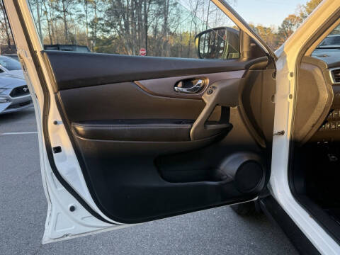 2016 Nissan Rogue SV