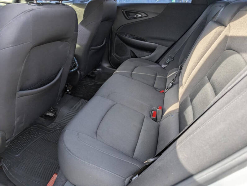 2017 Chevrolet Malibu LT