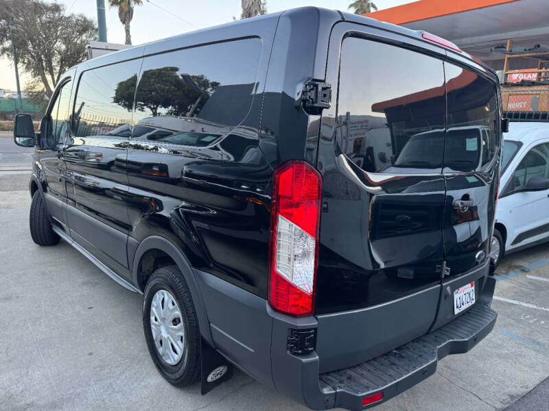 2018 Ford Transit 150