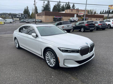 2022 BMW 7 Series 740i